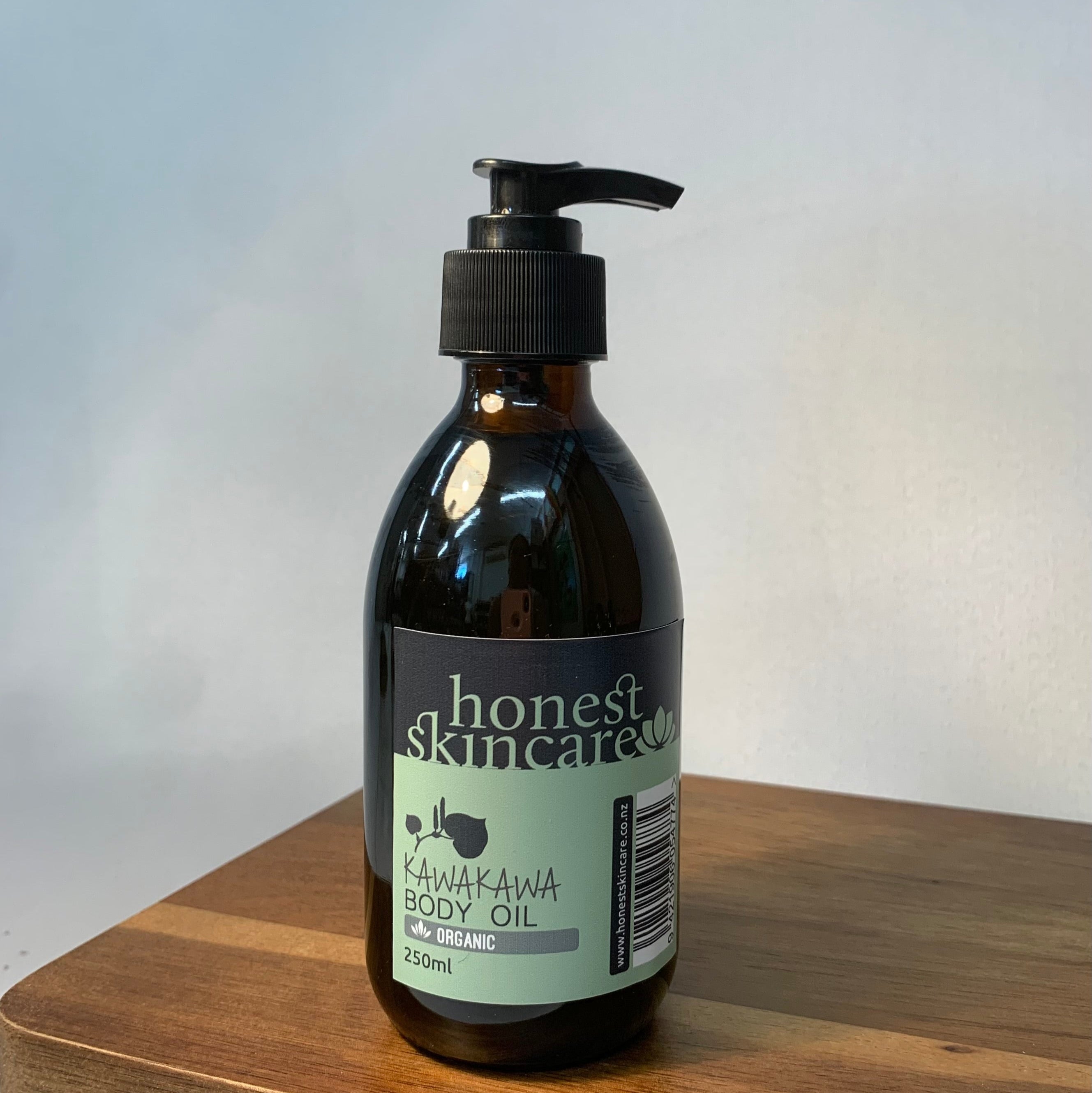 Kawakawa Infused Sweet Almond Oil 250ml